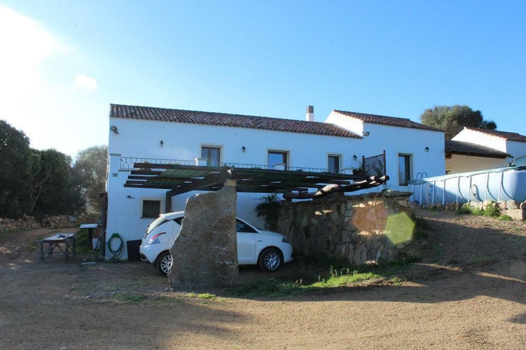 Appartamento L'Albero Magico Nella Campagna Gallurese Santa Teresa Gallura Eksteriør billede